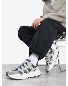Кроссовки женские Tech Hera, Зеленый Nike
