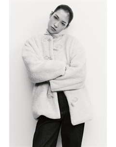 Шуба короткая с круглым вырезом Befree