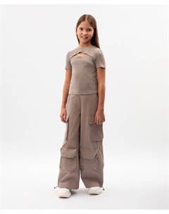 Брюки для девочки текстильные с карманами карго коричневые Gulliver