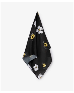Бандана с ярким цветочным рисунком черная для девочек Gulliver