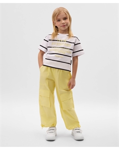 Брюки для девочки с карманами-карго из поплина желтые Gulliver