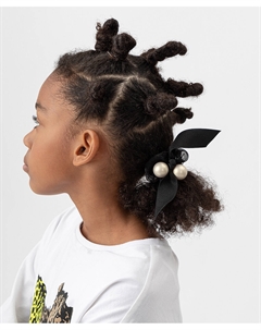 Резинка для волос с декором черная Button blue