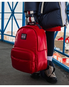 Рюкзак мягкой формы из глянцевой плащовки красный для девочки Gulliver