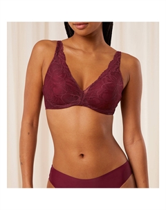 Бюстгальтер Body Make-Up Illusion Lace красный Triumph