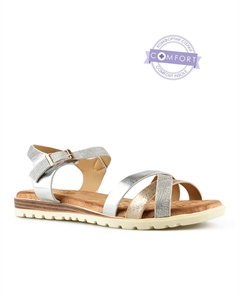 Женские повседневные босоножки серебристого цвета Tendenz