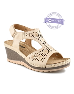 Женские повседневные босоножки бежевого цвета Tendenz