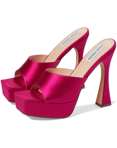 Туфли Vineyard Heeled Sandal, цвет Pink Satin Steve madden