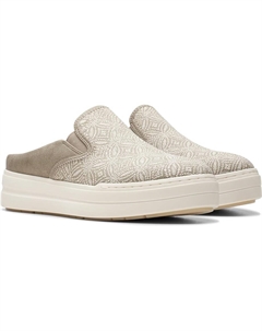 Лоферы Audreigh Cove, цвет Stone Textile Clarks