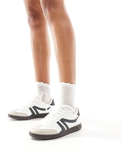 Ретро-кеды с резиновой подошвой белого цвета Pull & bear