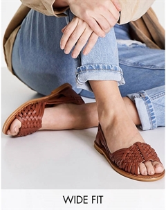Светло-коричневые кожаные плетеные сандалии на плоской подошве DESIGN Wide Fit Francisco Asos