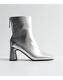 Серебряные ботильоны на широком каблуке под кожу, серебряный New look