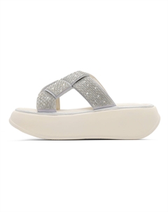 Шлепанцы женские бежевые/серебристые C°banner