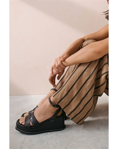 Кожаные туфли на танкетке Forever Comfort с заклепками, черный Next