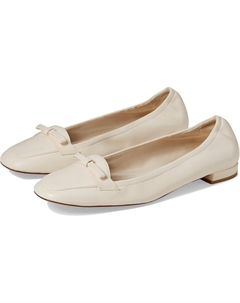 Туфли на плоской подошве Tully Loafer, цвет Seashell Stuart weitzman