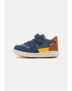 Кроссовки низкие KICKBUVAR, цвет marine/noir/camel Kickers