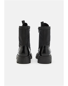 Ботильоны на шнуровке UNISEX, черный Dsquared2