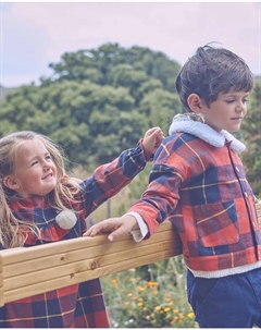 Клетчатая куртка для мальчика с воротником из овчины, красный Dadati