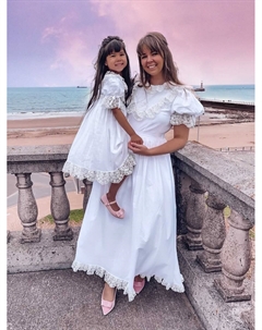 Льняное платье для мамы Katherine с вышивкой, белый Petite maison kids