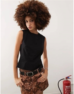 Приталенный топ с застежкой на пуговицы сзади черного цвета Weekday