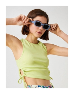 Укороченное спортивное платье с бретелькой на шее и окном в деталях, зеленый Koton