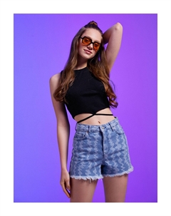 Укороченное спортивное платье с бретелькой на шее и окном в деталях, черный Koton