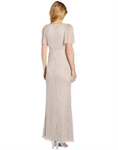 Платье Crinkle Pleat Mermaid MOB Long Gown with Tie Waist Detail, цвет Light Champagne Adrianna papell