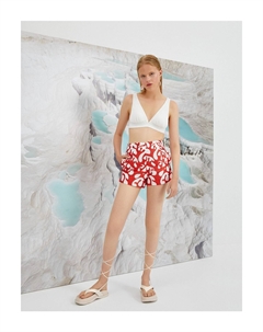 Şahika Ercümen X — шорты с карманами и узором, красный Koton