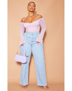 Плюс-сиреневое боди с сетчатыми рукавами и бретелькой на шее Prettylittlething