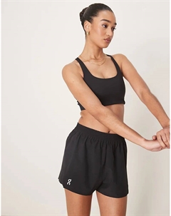 Шорты в поезде черного цвета On running