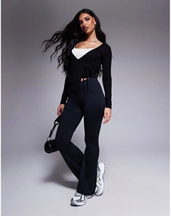 Леггинсы клеш с v-образным вырезом спереди черного цвета Asos design