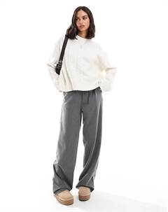 Джемпер с круглым вырезом в виде косы кремового цвета Asos design