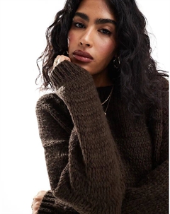 Вязаный джемпер с круглым вырезом и объемными рукавами шоколадного цвета Asos design