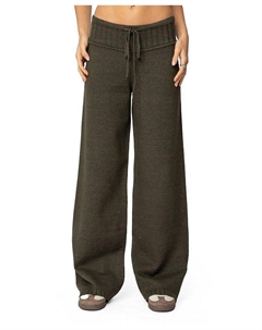 Прямые трикотажные брюки Russell, зеленый Edikted