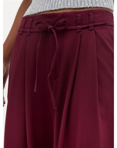 Брюки со складками спереди Loose fit Pleat-Front Pants, цвет berry Pull & bear
