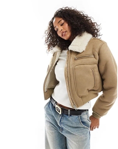 Куртка-бомбер из искусственной замши с воротником из овчины цвета верблюжьей шерсти Pull & bear