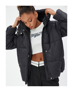 Короткая куртка-пуховик, с капюшоном, с карманами, на молнии, черный Koton