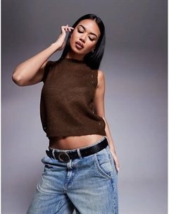 Вязаный джемпер с круглым вырезом и металлическими заклепками серого цвета Asos design