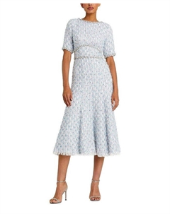 Женское платье миди из букле с короткими рукавами и отделкой бисером, синий Mac duggal