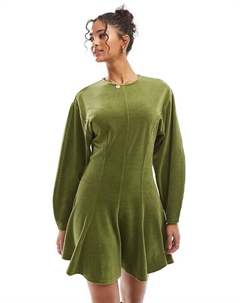 Мини-платье зеленого цвета с расклешенным подолом и вырезом-замочной скважиной на спине Asos design