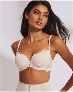 Бюстгальтер Essential с кружевной формованной чашкой, цвет Maquillaje Selmark