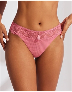 Стринги с кружевом и декоративной кисточкой, розовый Selmark