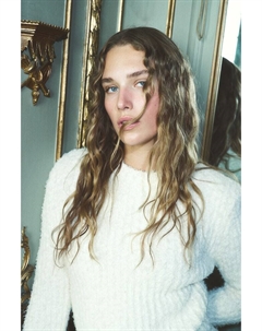 Пушистый свитер с подплечниками, бежевый H&m