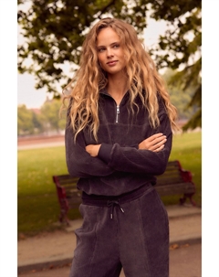 Свитшот из мягкого на ощупь бархатного трикотажа с застежкой молнией на четверть дюйма, серый Next