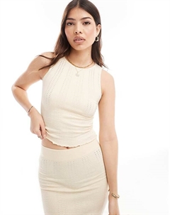 Короткий кремовый кружевной топ без рукавов DESIGN Asos