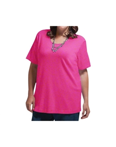 Однотонная футболка с U-образным вырезом с короткими рукавами - Plus In Zinnia On the plus side