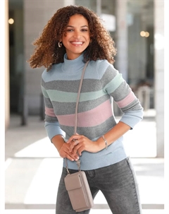 Повседневный образ Свитер с воротником-стойкой "Пуловер", голубой Casual looks