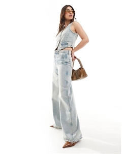 Голубые широкие джинсы с карманами Mango