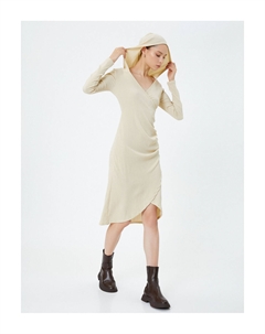 Двубортное платье миди с капюшоном, длинным рукавом, V-образным вырезом, асимметричного кроя, экрю Koton