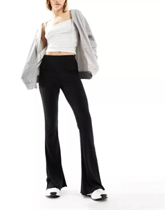 Черные расклешенные брюки в рубчик с рюшами по низу Asos