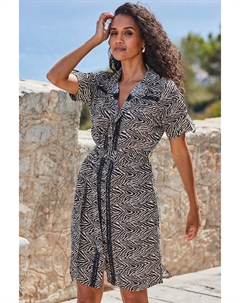 Платье-Рубашка с анималистичным принтом и отделкой лесенкой, черный Sosandar